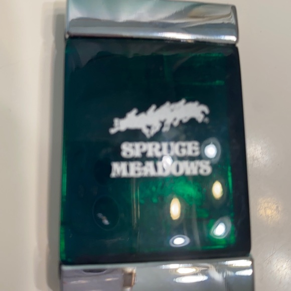 Spruce Meadows keychain - Picture 4 of 4